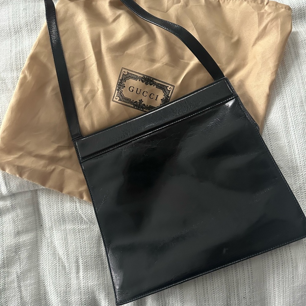 Vintage Gucci Black Leather Bag with Gold Accent - Picture 2 of 7